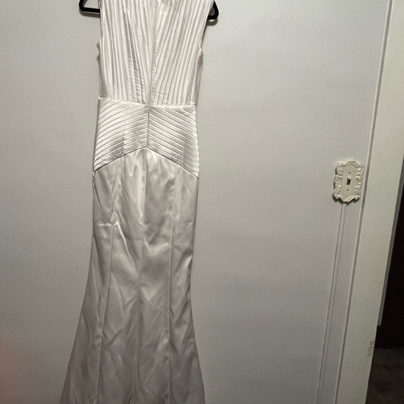 NEW Michael Costello x REVOLVE Sara Gown Dress - Picture 2 of 9